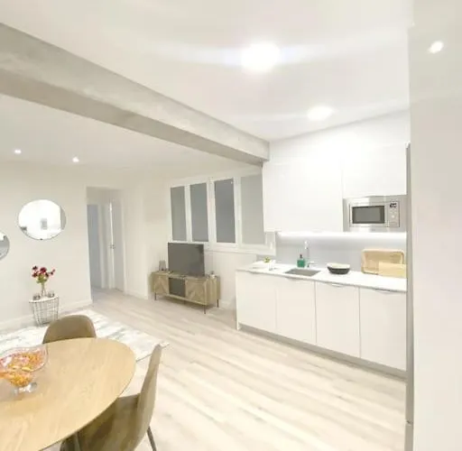 Albaola Aparment Lejlighed