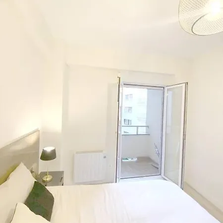 Lägenhet Albaola Aparment